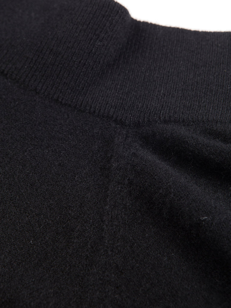 NINO-OFFTHESHOULDERSWEATER(NOIR)