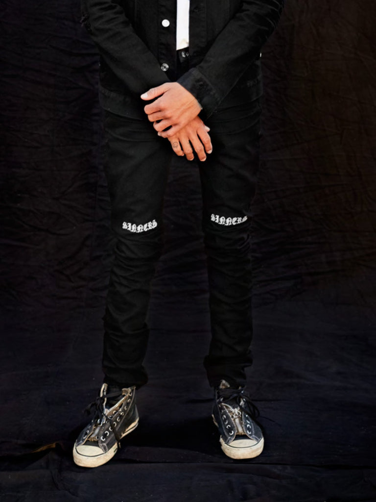 3-CROSSEMBROIDERSKINNYJEANS